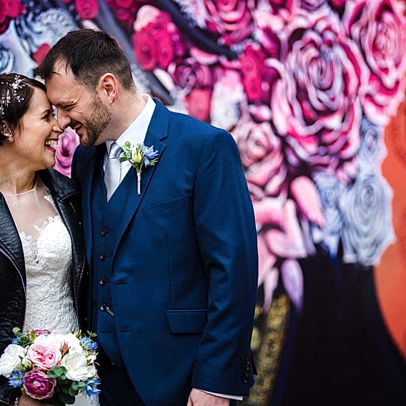 Buckinghamshire wedding photography in stoney stratford